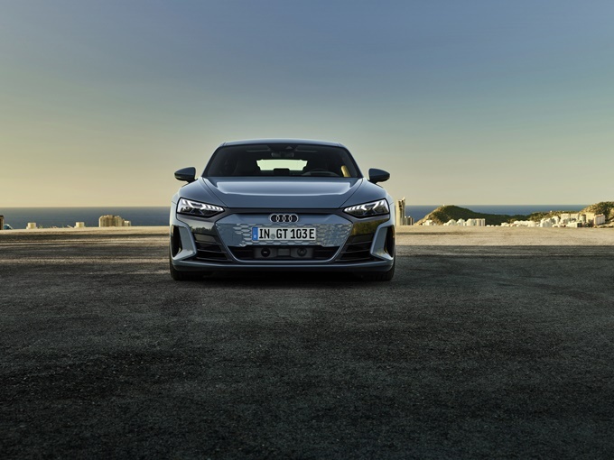 Audi e-tron GT