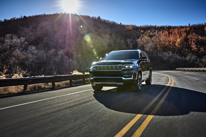 2022 Jeep Grand Wagoneer