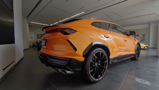 Lamborghini Urus Pearl Capsule