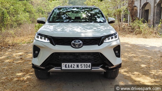 Toyota Fortuner Legender