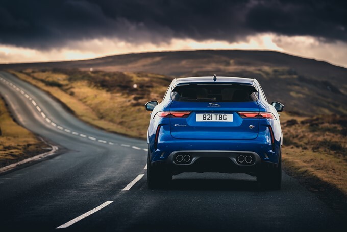 2021 Jaguar F-Pace SVR