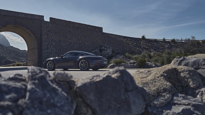 2022 Porsche 911 GT3 Touring
