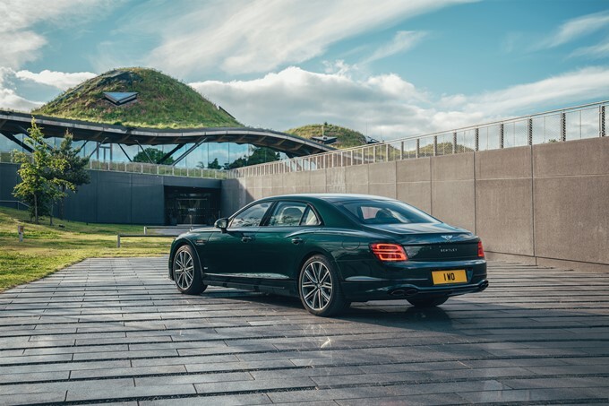 2022 Bentley Flying Spur Hybrid