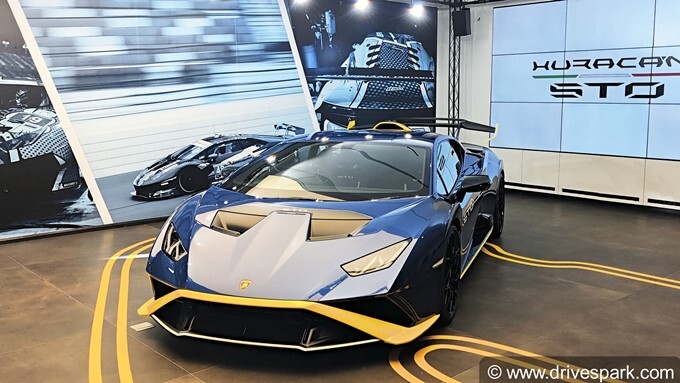 Lamborghini Huracan STO