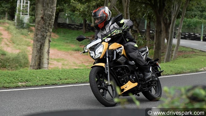 TVS Raider