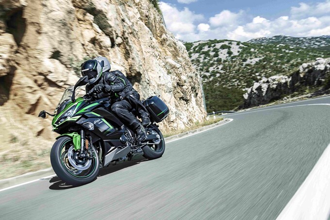 2022 Kawasaki Ninja 1000SX