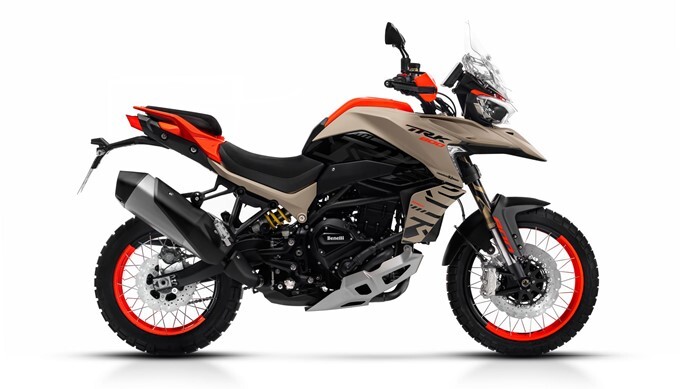 Benelli TRK 800
