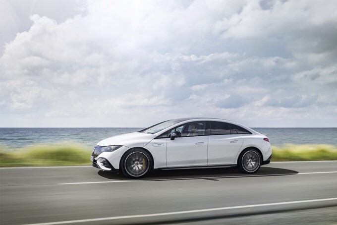 Mercedes-AMG EQE 53