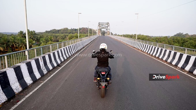 Royal Enfield Himalayan Scram 411