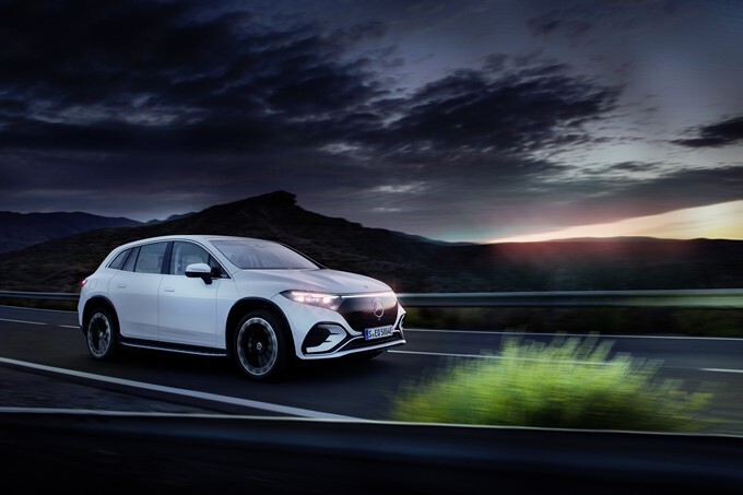 Mercedes-Benz EQS SUV