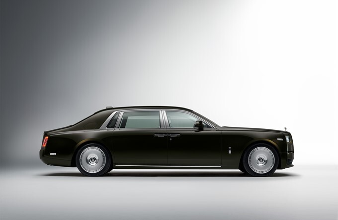 2022 Rolls-Royce Phantom