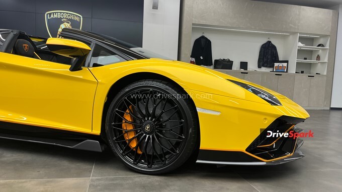 Lamborghini Aventador LP 780-4 Ultimae