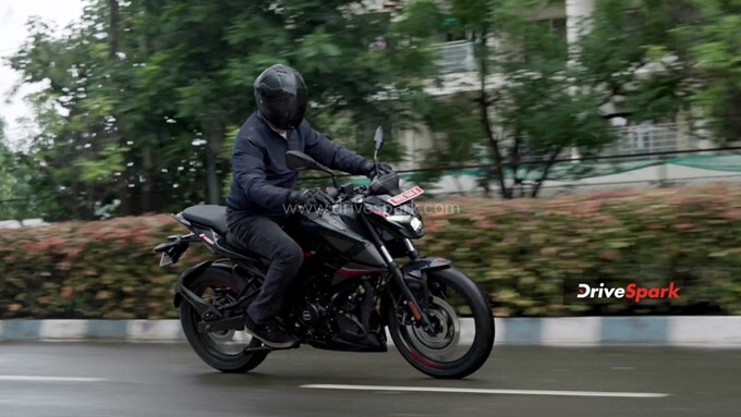 Bajaj Pulsar N160