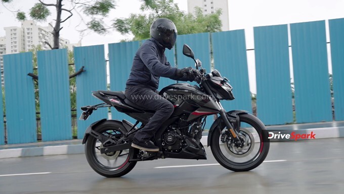 Bajaj Pulsar N160
