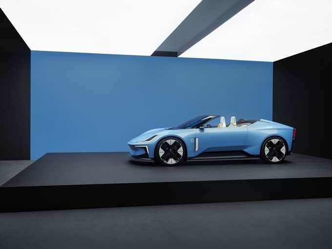 Polestar Electric Roadster Concept