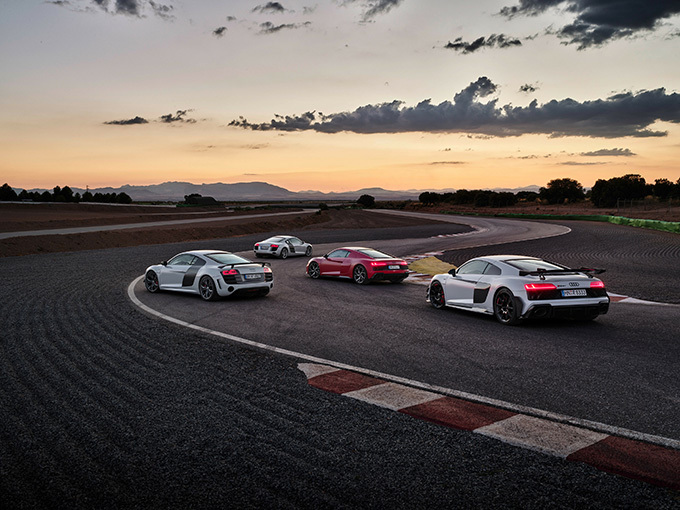 Audi R8 Coupe V10 GT RWD