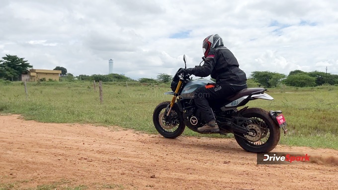 Moto Morini Seiemmezzo Scrambler