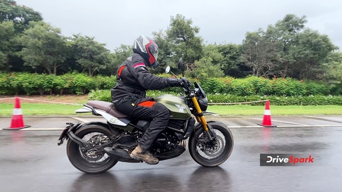 Moto Morini Seiemmezzo Scrambler