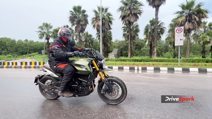 Moto Morini Seiemmezzo Scrambler