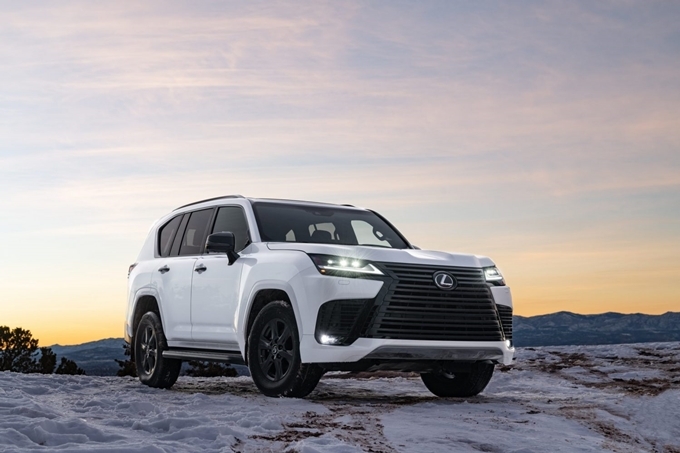 2023 Lexus LX 600