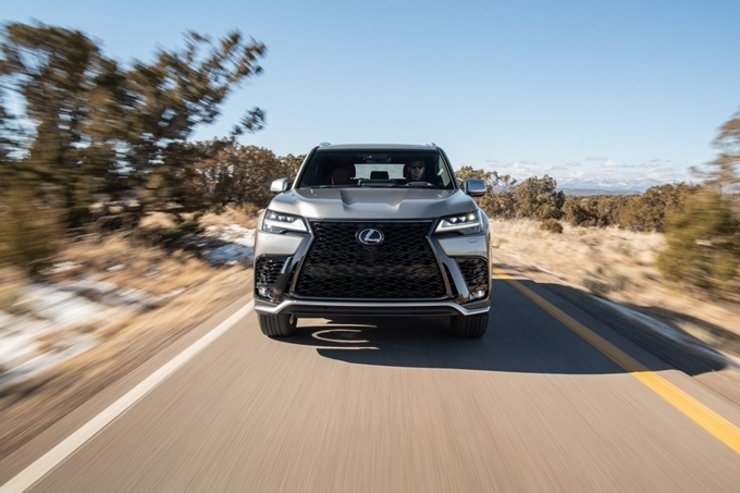 2023 Lexus LX 600