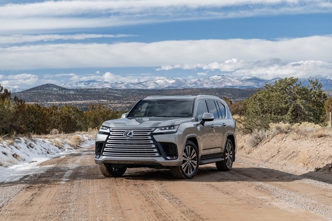 2023 Lexus LX 600