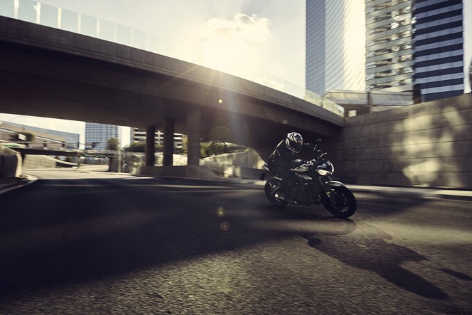 2023 Triumph Street Triple 765 R