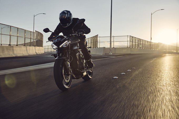 2023 Triumph Street Triple 765 R