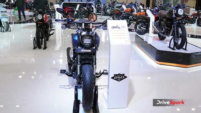 2023 Keeway K-Light 250V