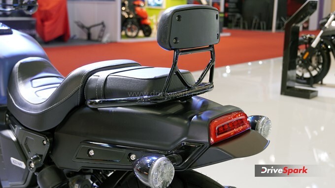 2023 Keeway K-Light 250V