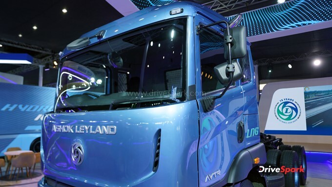 Ashok Leyland A6 LNG 6X4 Tractor