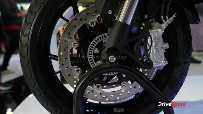 2023 Benelli Leoncino 800