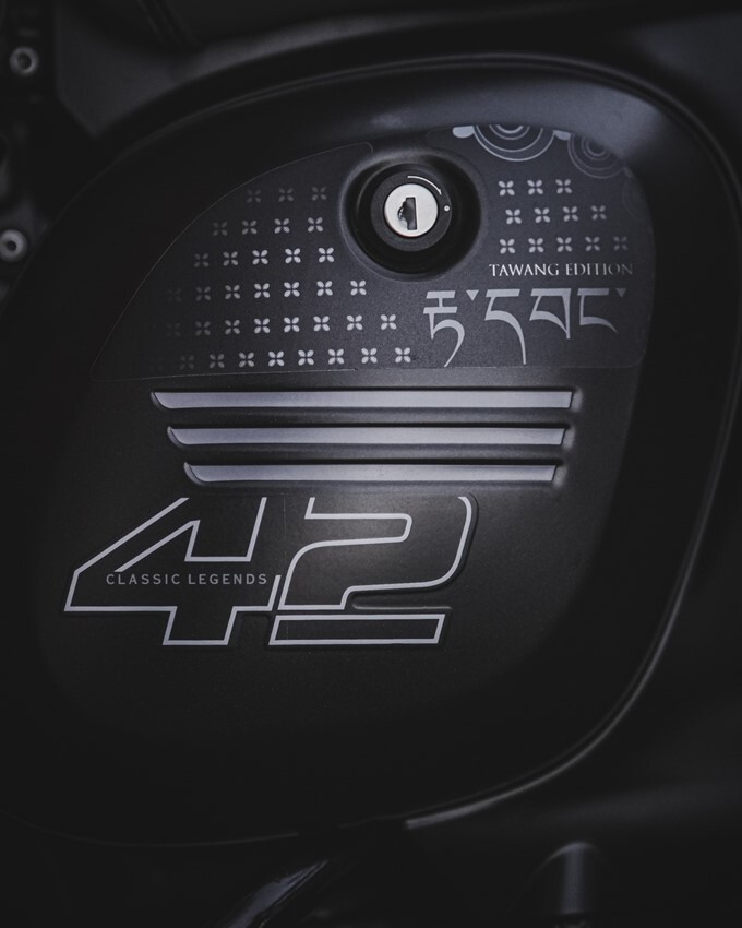 Jawa 42 Tawang Edition