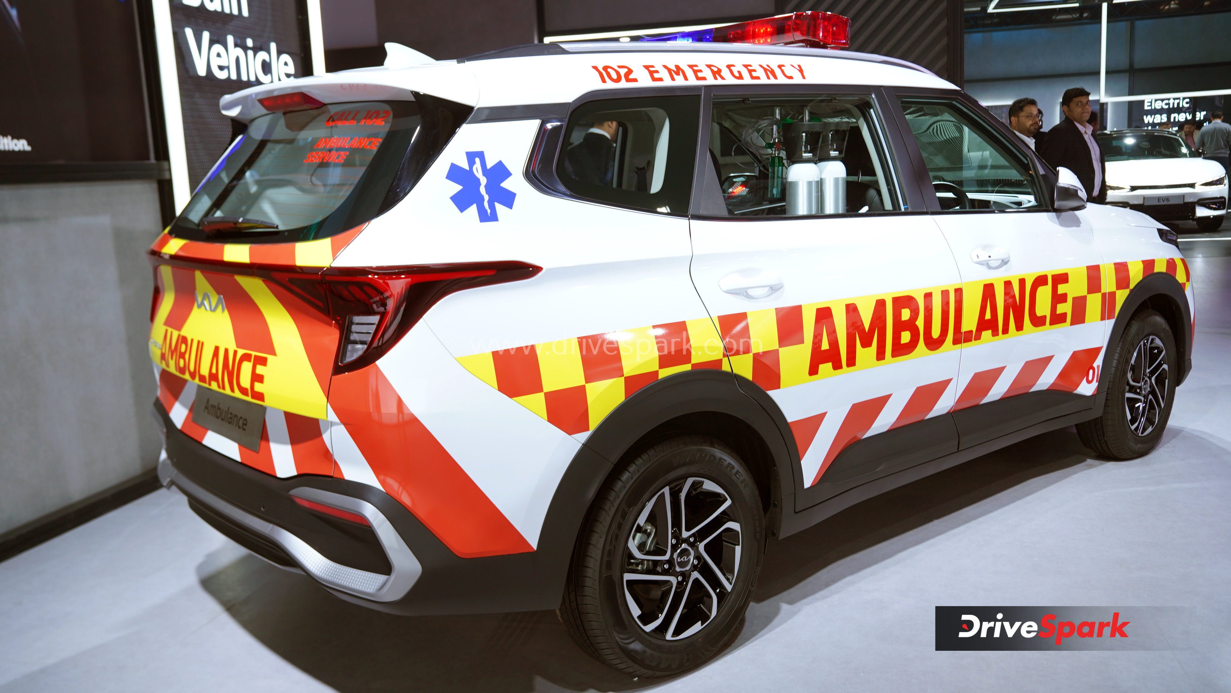 Kia Carens Ambulance
