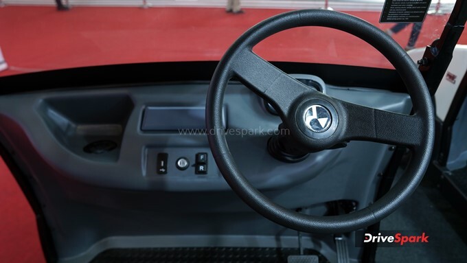 Naveo In-Campus Electric Vehicles