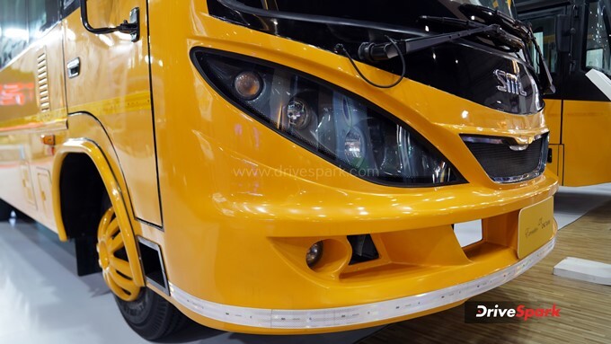 SML Isuzu Executive LX CNG Turbo