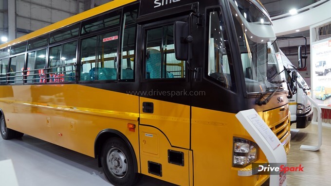 SML Isuzu HIROI School Bus 5300