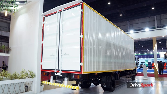 SML Isuzu Samrat GS 24ft MS Container