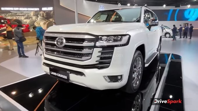 Toyota Land Cruiser LC300