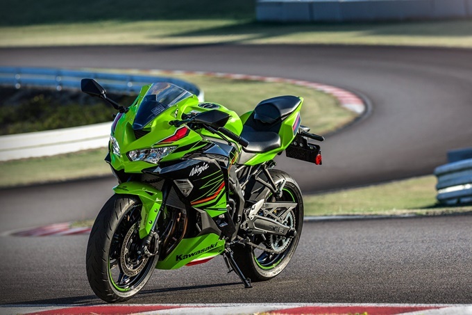 Kawasaki ZX-4R Images [HD]: Photo Gallery of Kawasaki ZX-4R