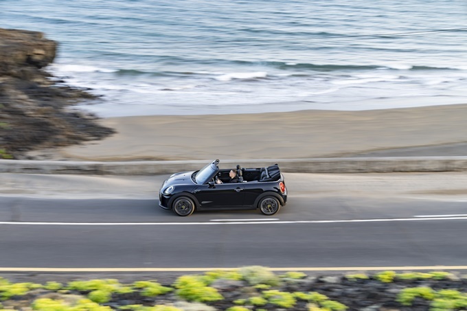 Mini Cooper SE Convertible