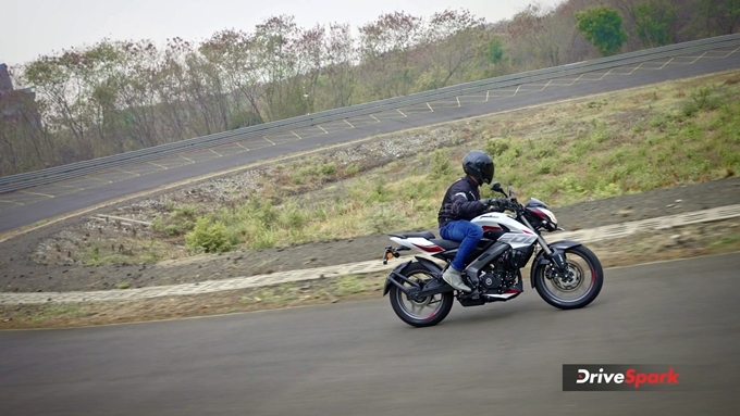 2023 Bajaj Pulsar NS200