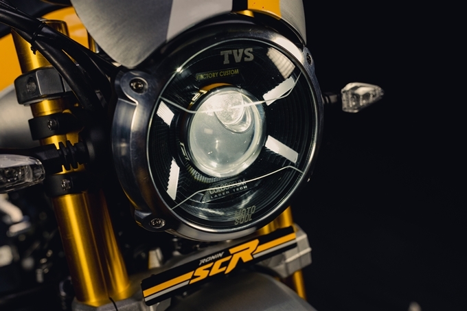 TVS Ronin SCR