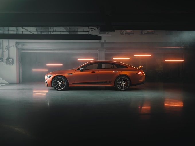 Mercedes-AMG GT 63 S E Performance