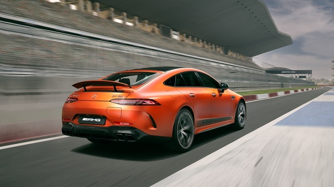 Mercedes-AMG GT 63 S E Performance