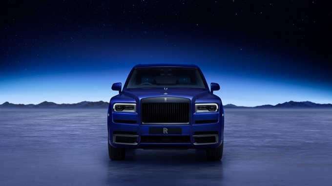 Rolls-Royce Cullinan Black Badge Blue Shadow