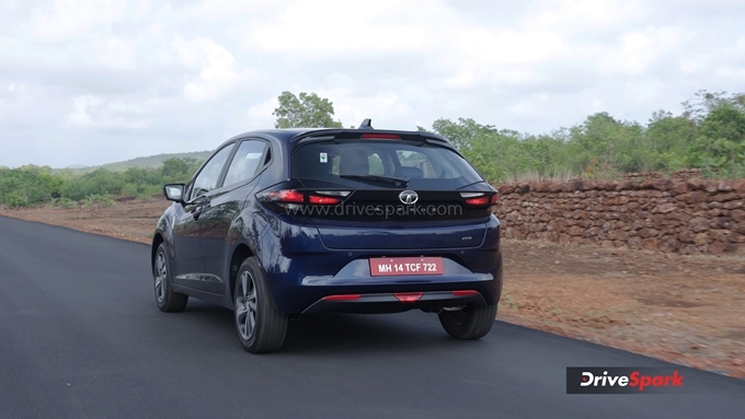 Tata Altroz iCNG Review