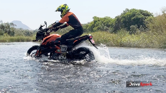 KTM 390 Adventure SW Review