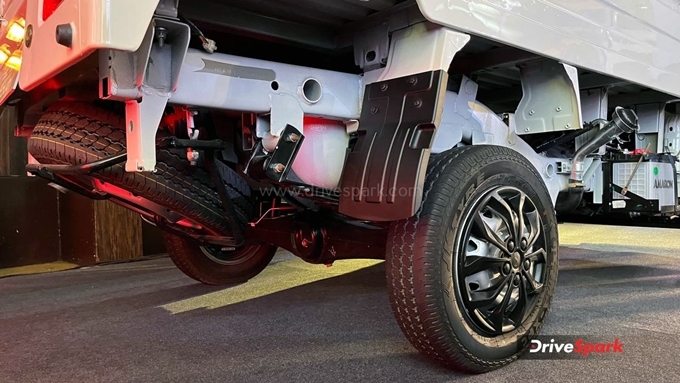 Mahindra Supro Duo CNG