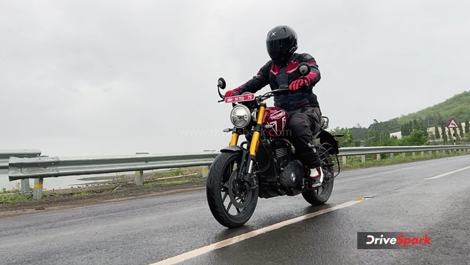 Triumph Speed 400 Review